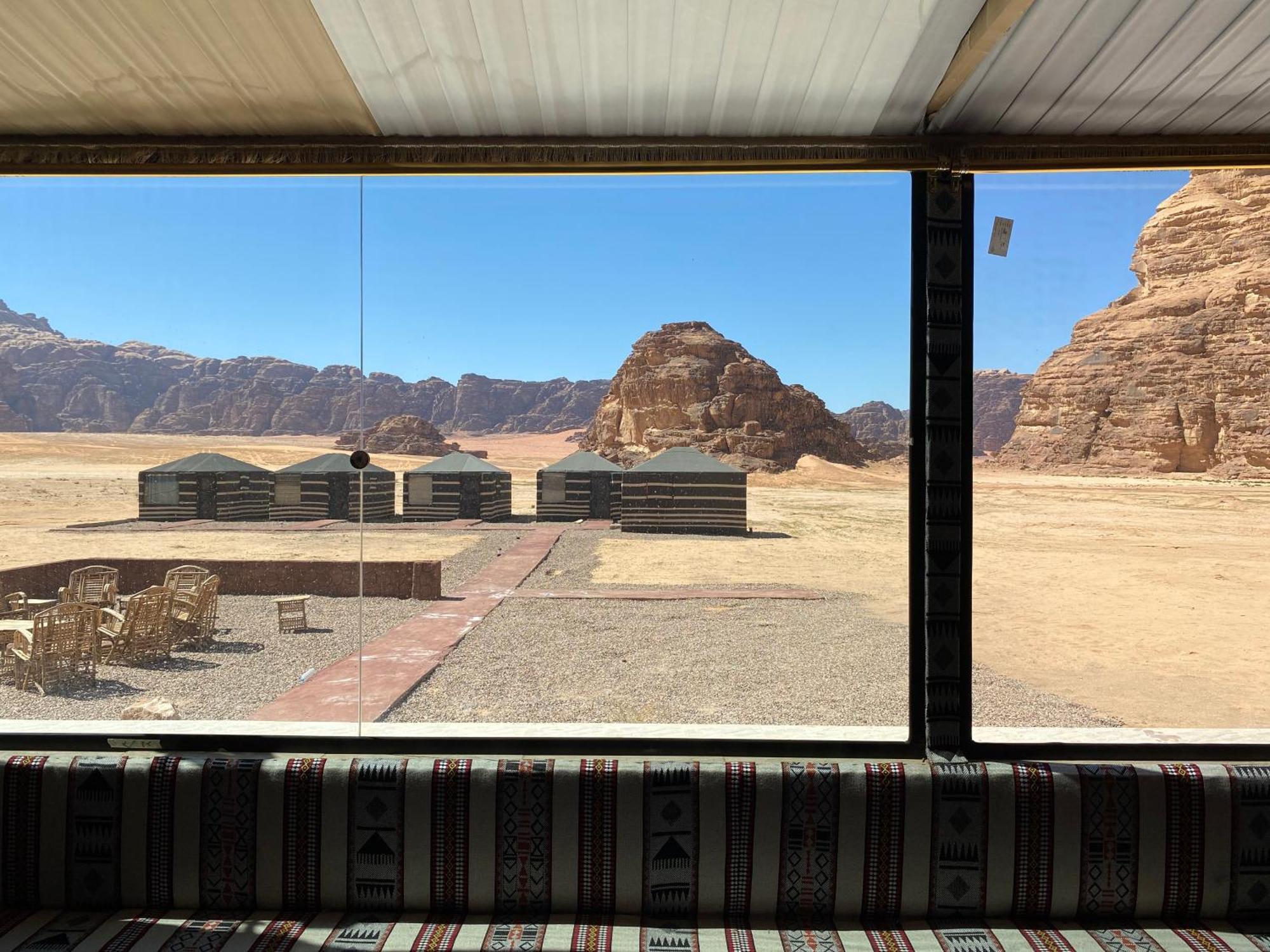 Rum Bedouin Trips Otel Ram Vadisi Dış mekan fotoğraf