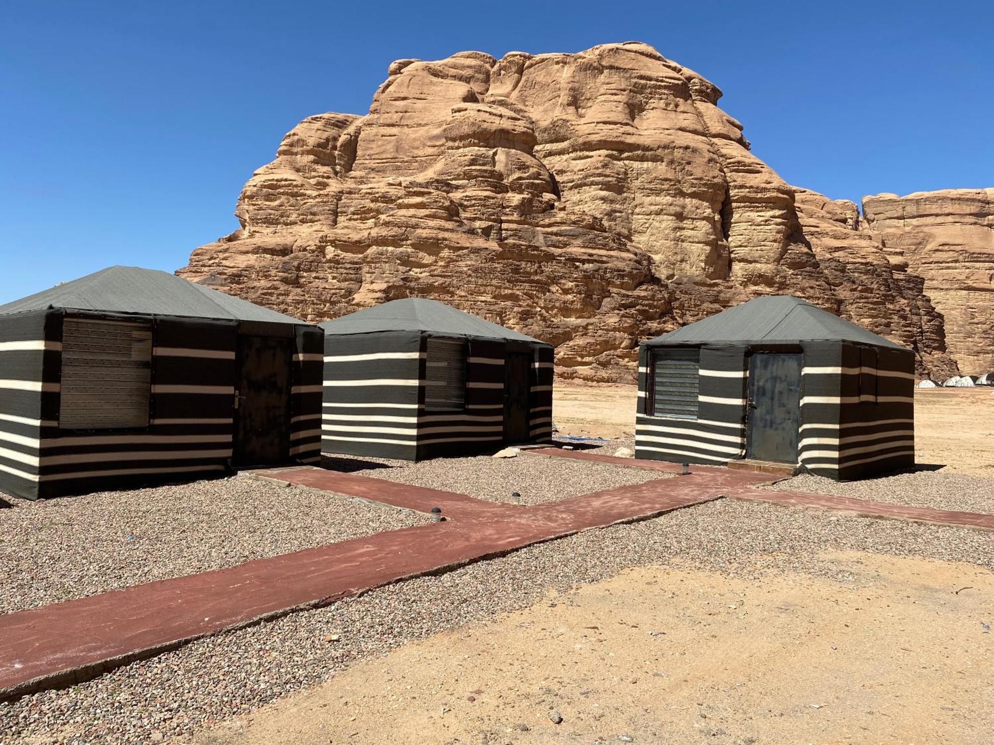 Rum Bedouin Trips Otel Ram Vadisi Dış mekan fotoğraf